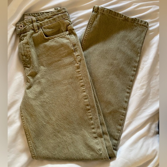 Green Zara Jeans Size US4 never worn - Picture 1 of 2